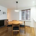 Stylish & Comfortable 1-Bedroom Apartment In Vilnius Old Town By Urban Rent